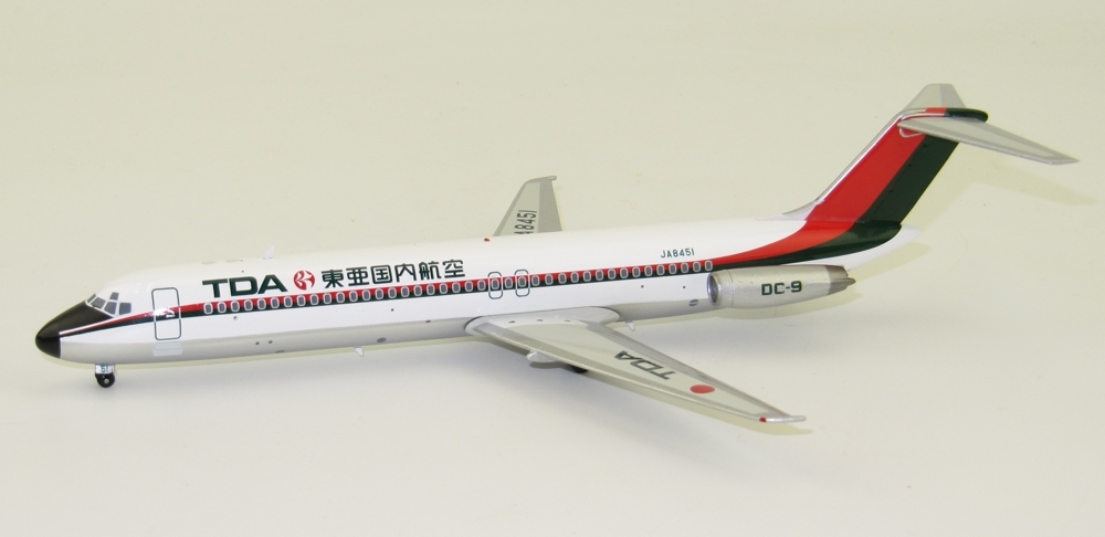 Inflight 1/200 東亜国内航空 TDA DC-9-41 JA8451 DC-9-41 TDA 1: