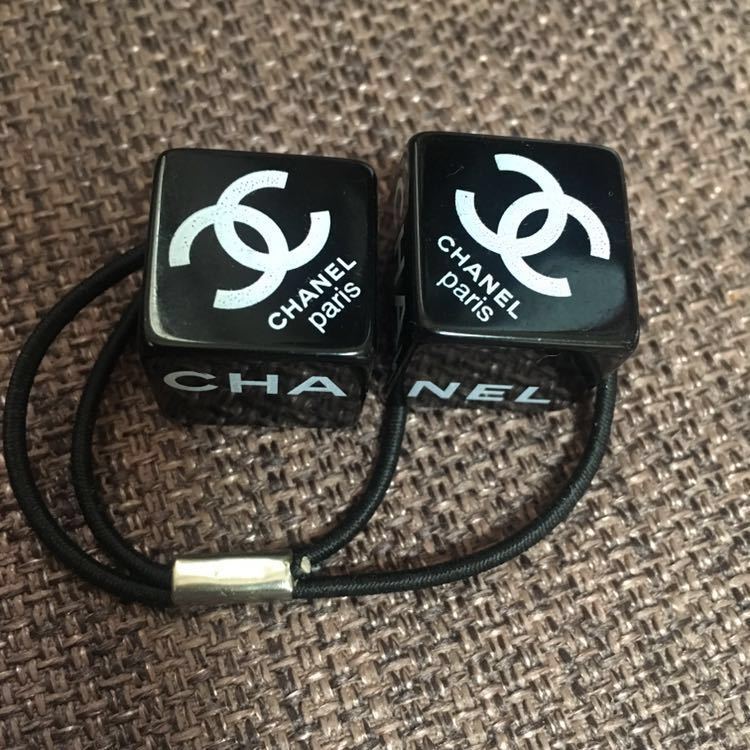 CHANEL ノベルティヘアゴム_2