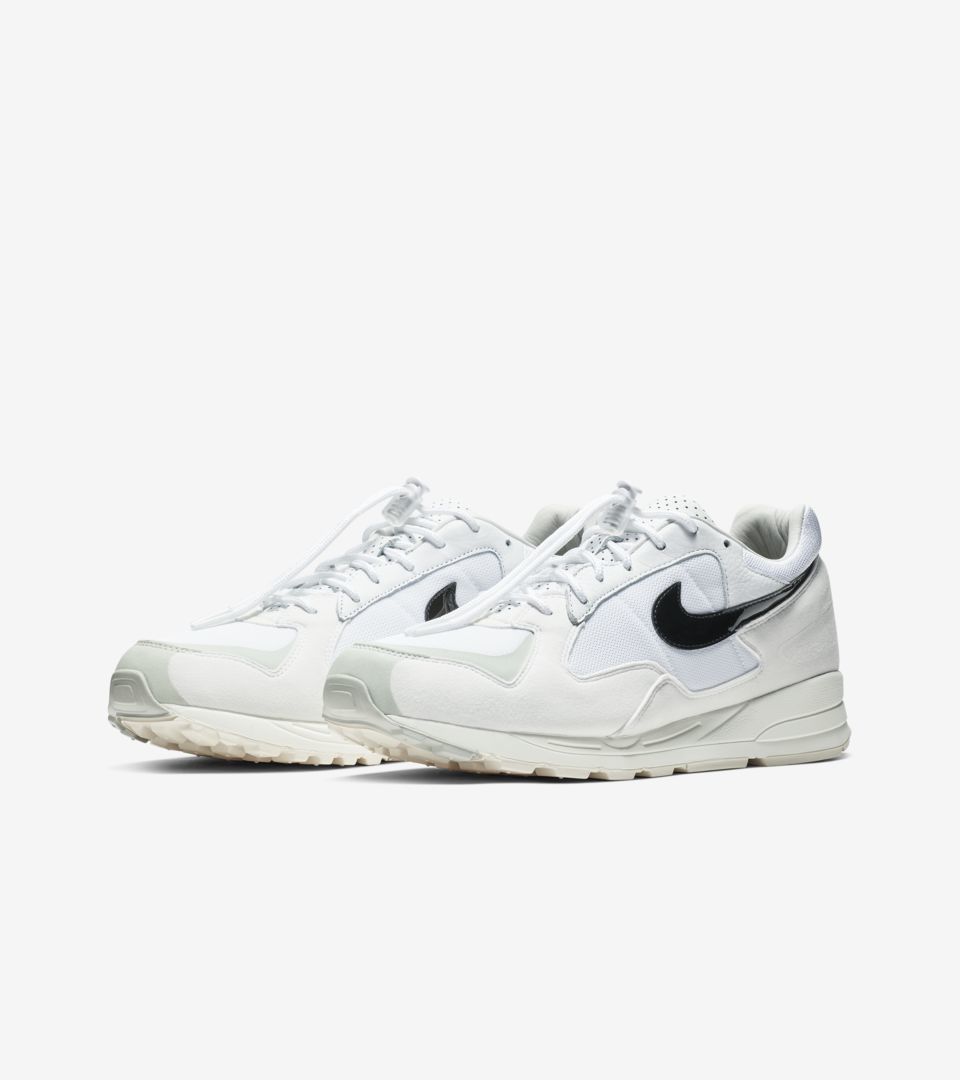 国内正規 NIKE X FEAR OF GOD AIR SKYLON 2 26.5cm US8.5 ナイキ フィア オブ ゴッド エア スカイロン 2(26.5cm)｜売買されたオークション情報、yahooの商品情報をアーカイブ公開 - オークファン 26.5cm