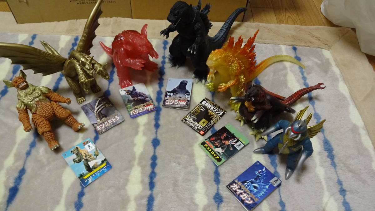 Godzilla Book - Picture MyKaiju® TV Magazine : | r⁄GODZILLA vs 