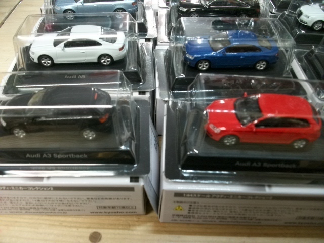 京商 1/64アウディ/ミニカーコレクション2/20台セット 【公式通販】