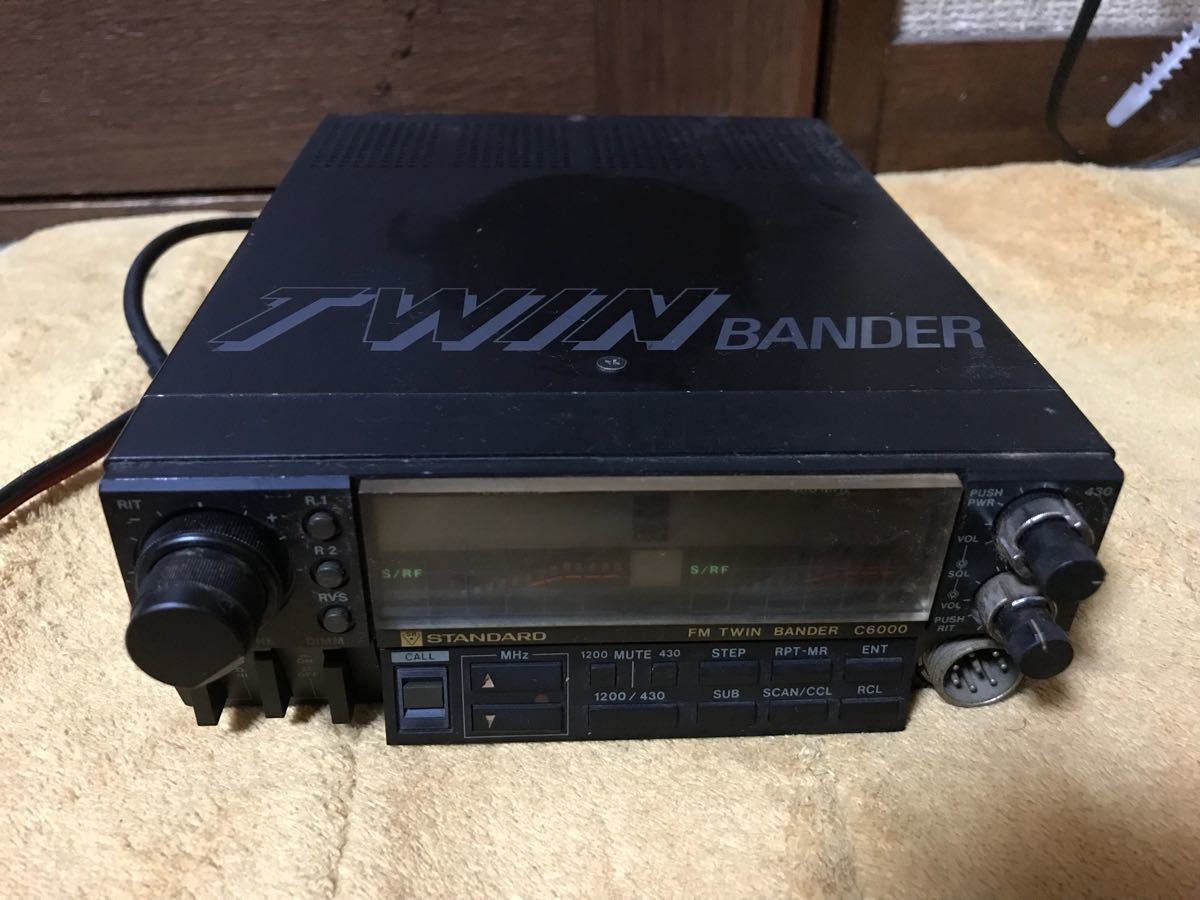 トランシーバー STANDARD C6000 430/1200MHz TWIN BANDER C6000 スタンダード STANDARD トランシーバー 1200MHz 430MHz 無線機