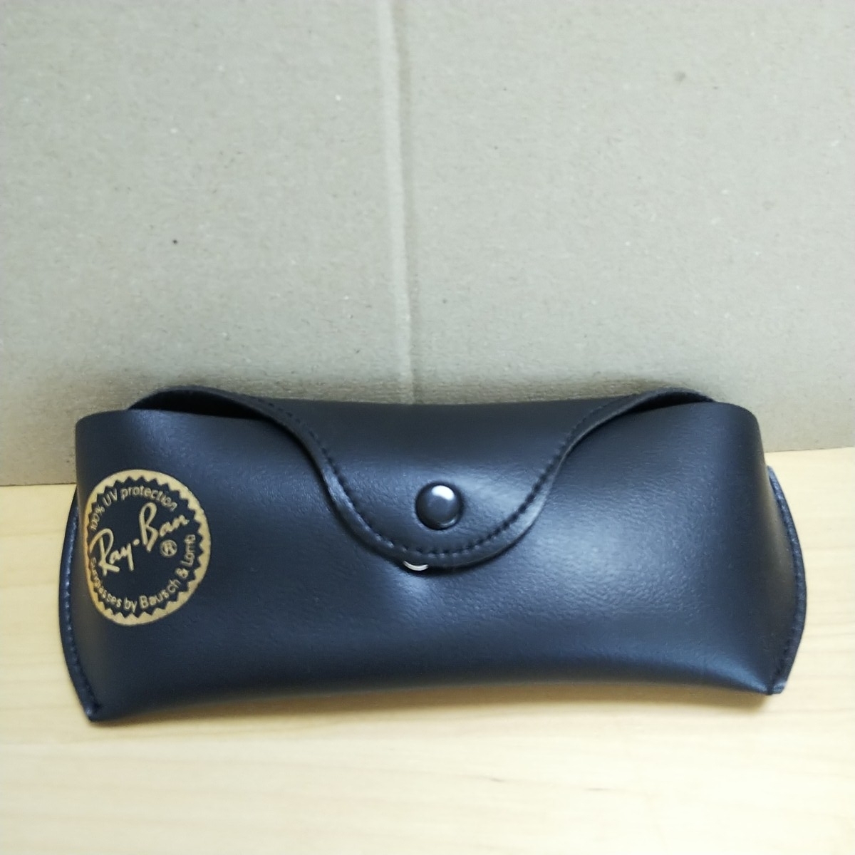 あぶない刑事リターンズ 鷹山刑事 舘ひろし レイバンサングラス クリントン