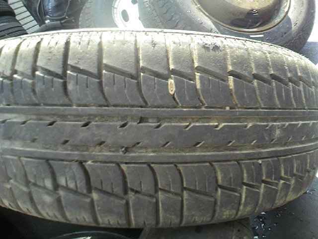  夏用タイヤ 205/70R14 ２本セット No40256(中古品)｜売買されたオークション情報、yahooの商品情報をアーカイブ公開 - オークファン 14インチ