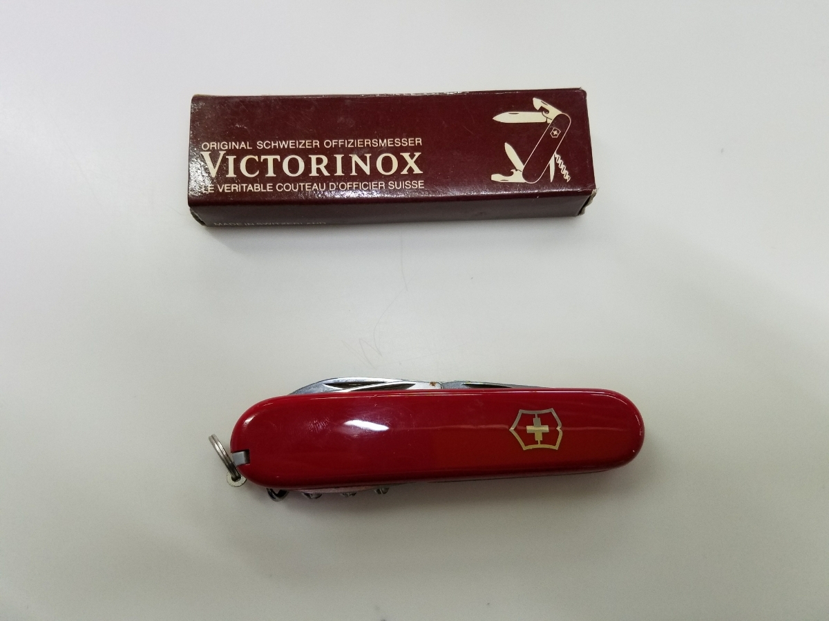送料無料，新品 ビクトリノックス VICTORINOX スイス アーミーナイフ マルチツール 万能ナイフ キャンプ レジャー用品(ビクトリノックス)｜売買されたオークション情報、yahooの商品情報をアーカイブ公開 - オ ビクトリノックス