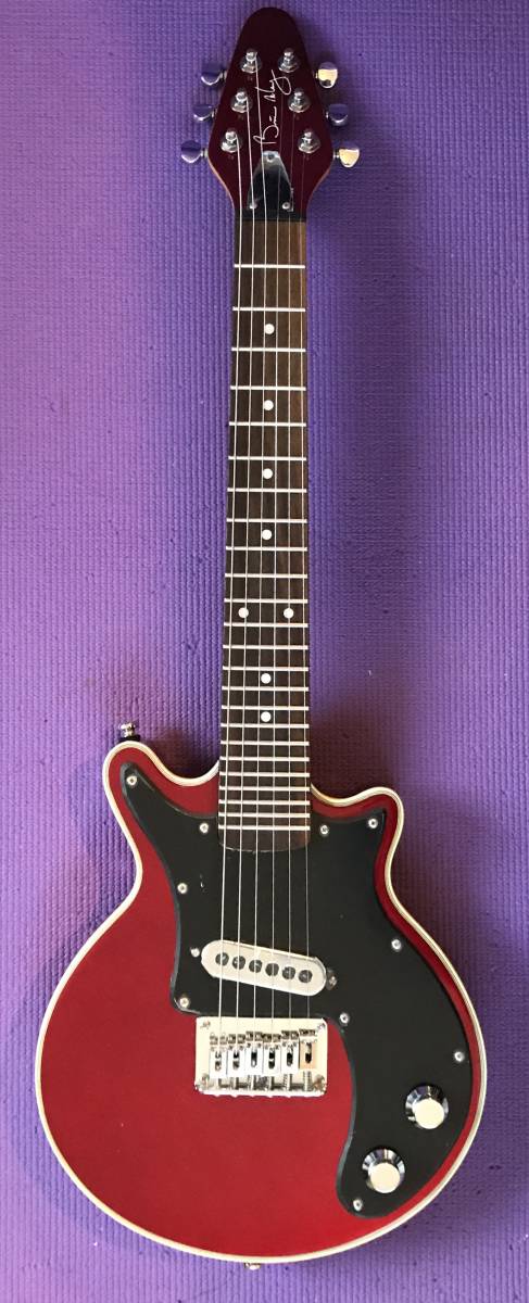 Brian May Guitars Mini May Red Special ミニ ギター 同型入手困難 弦 専用バッグ コレクション ...