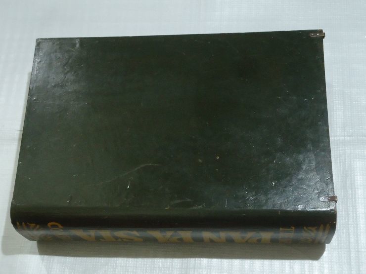 木製 本型収納 ウォールキャビネット◆Book/ブック型 壁掛けカップボード◆インテリアオブジェ・置物◆幅40×奥15×高58cm