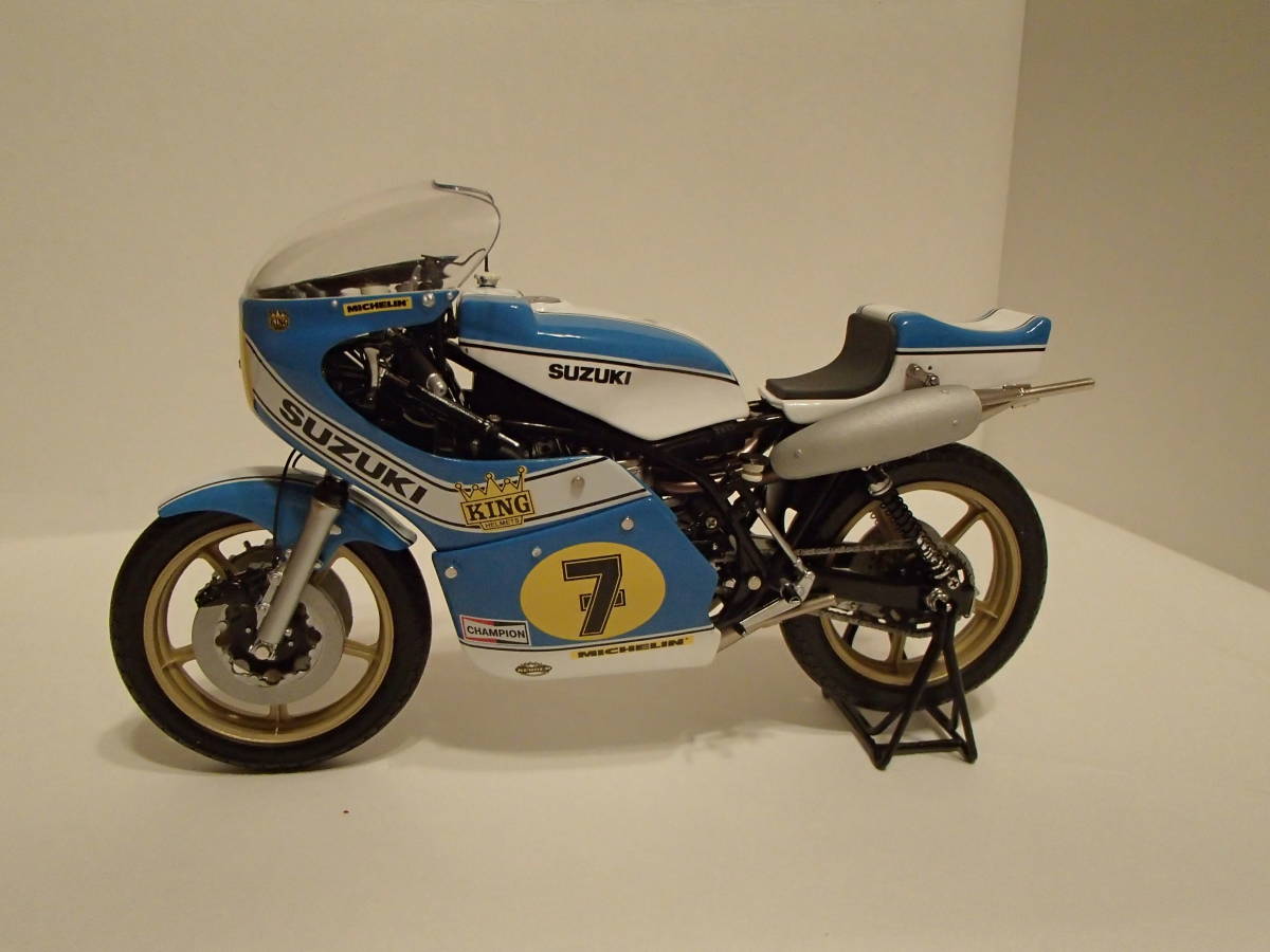 ミニチャンプス 1/12 スズキ XR-14 バリー・シーン グランプリ1975 ミニチャンプス 1/12 スズキ XR-14 バリー・シーン グランプリ1975