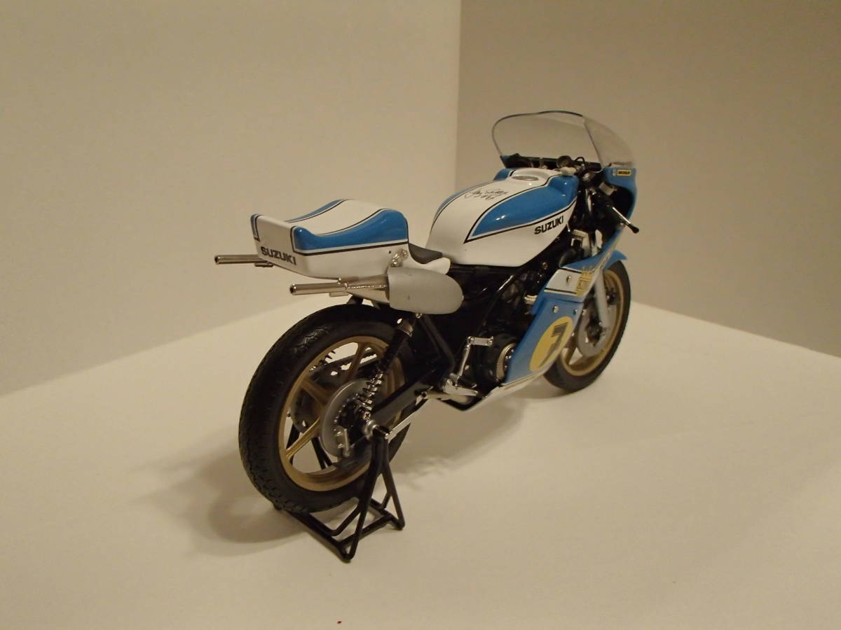 ミニチャンプス 1/12 スズキ XR-14 バリー・シーン グランプリ1975 ミニチャンプス 1/12 スズキ XR-14 バリー・シーン グランプリ1975