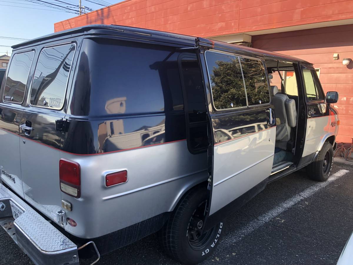 1992年 シェビーバン ロールーフ シボレー 1992年モデル 新車並行 