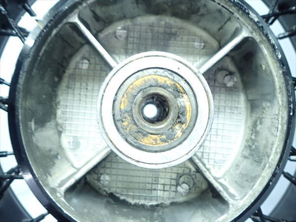 βM28 ホンダ スティード400 NC26 (H6年式) 純正 リアホイール タイヤ