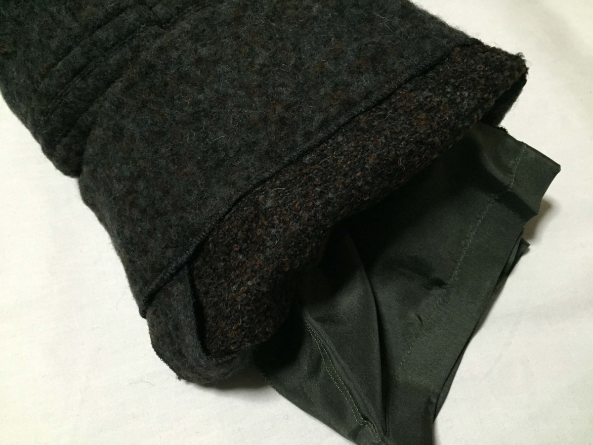 ○ シャネル CHANEL アルパカ パンツ サイズ36 レディースファッション 中古 シャネル CHANEL レディース グリッター ココマーク CHANEL（ニット&frasl;セーター）のフリマアイテム一覧