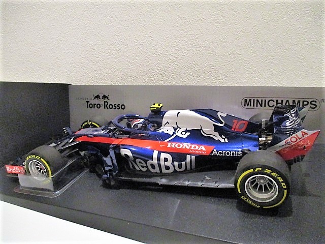 1/18 Minichamps スクーデリア トロロッソ ホンダ STR13 P.ガスリー