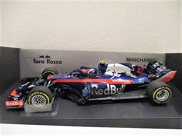 1/18 Minichamps スクーデリア トロロッソ ホンダ STR13 P.ガスリー