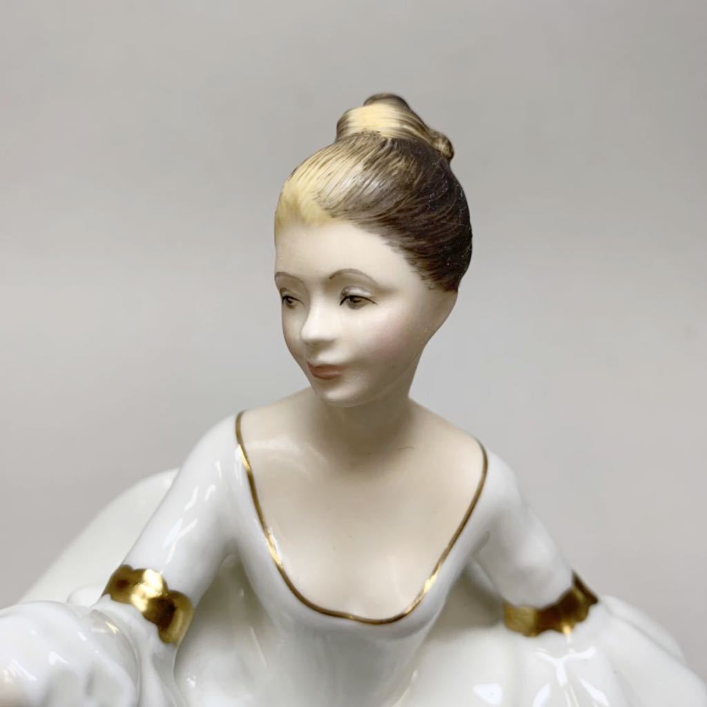HOT ビンテージ ロイヤル ドルトン フィギュリン 英国製 陶器人形 H.N.2339 &rdquo;My Love&rdquo;Vintage Royal Doulton Figurine made in England(ロイヤルドルトン)｜売買されたオークション情報、yahooの商品情報を ロイヤルドルトン