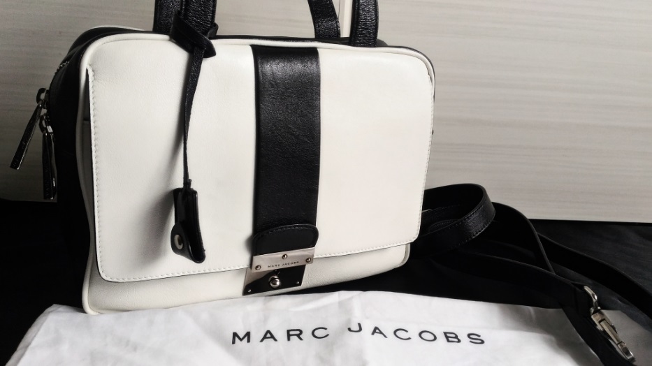 MARC JACOBS／マークジェイコブス 2Wayハンドバッグ 斜め掛け 白黒バイ 