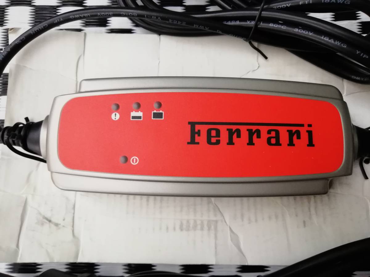 ☆FERRARI フェラーリ バッテリー充電器 バッテリーコンディショナー
