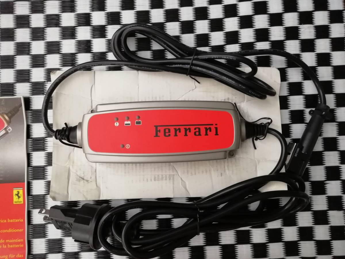 ☆FERRARI フェラーリ バッテリー充電器 バッテリーコンディショナー
