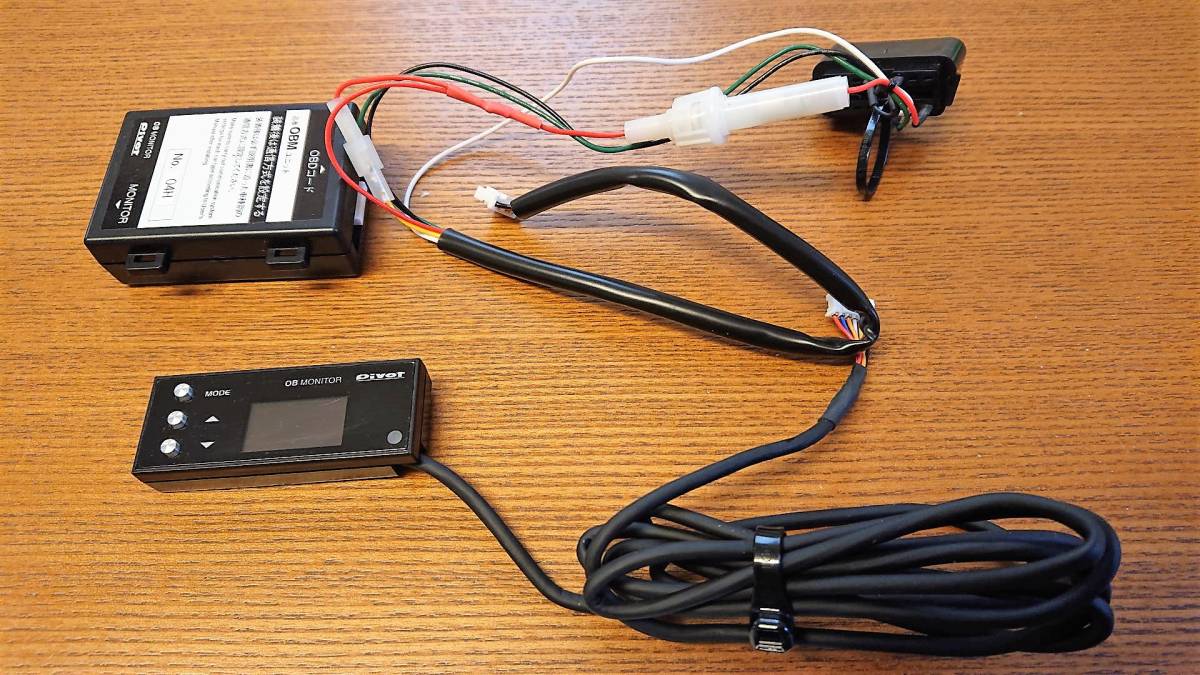 ＰＩＶＯＴ　ピボット　OB MONITOR　オービーモニター　ジムニーにて使用　