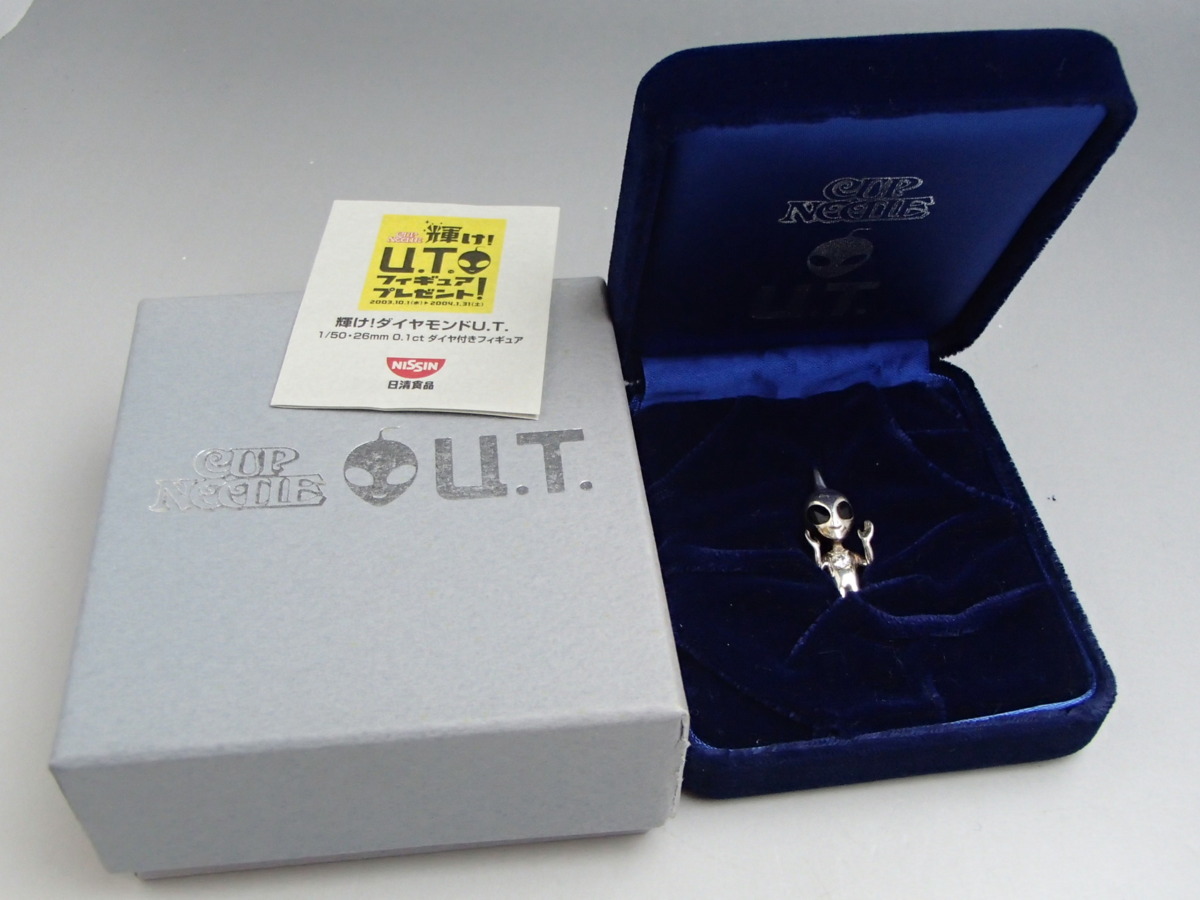 激安アウトレット!】 日清 カップヌードル 景品 純金U.Tフィギュア 