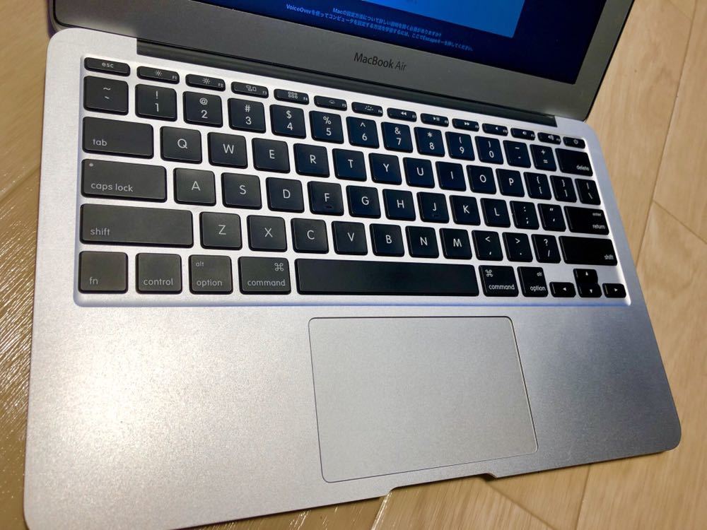 Apple MacBook Air 11-inch (Early 2015) Core i5 1.6GHz メモリ8GB