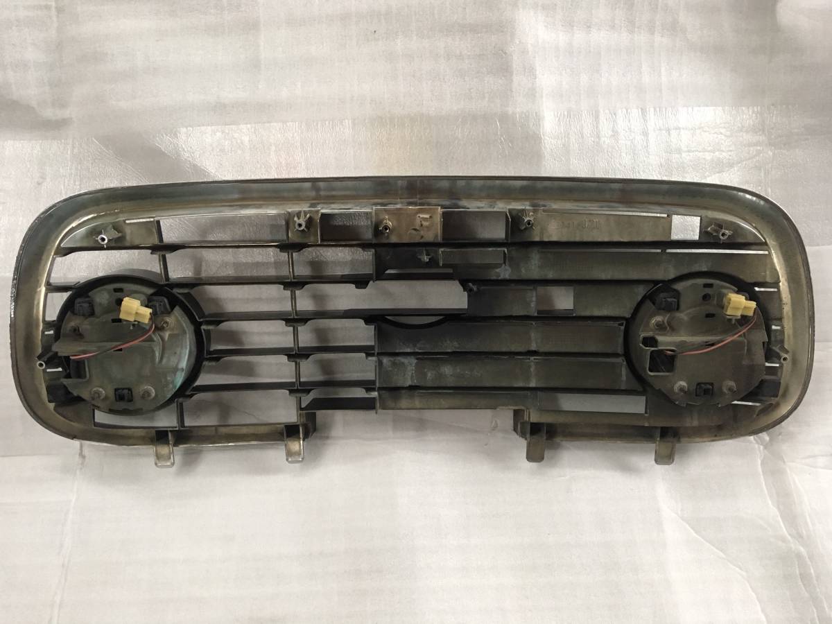 希少　ミラジーノ　L700S　後期型　純正　白フォグ付　グリル　中古品　エンブレムレス加工済_5