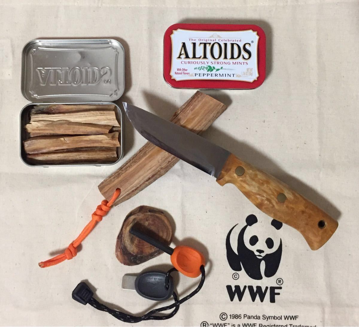 天然赤松 ファットウッド マスコット 火口 着火剤 焚火 キャンプ アルトイズ HELLE ファイヤーボックス モーラ スノーピーク コールマン
