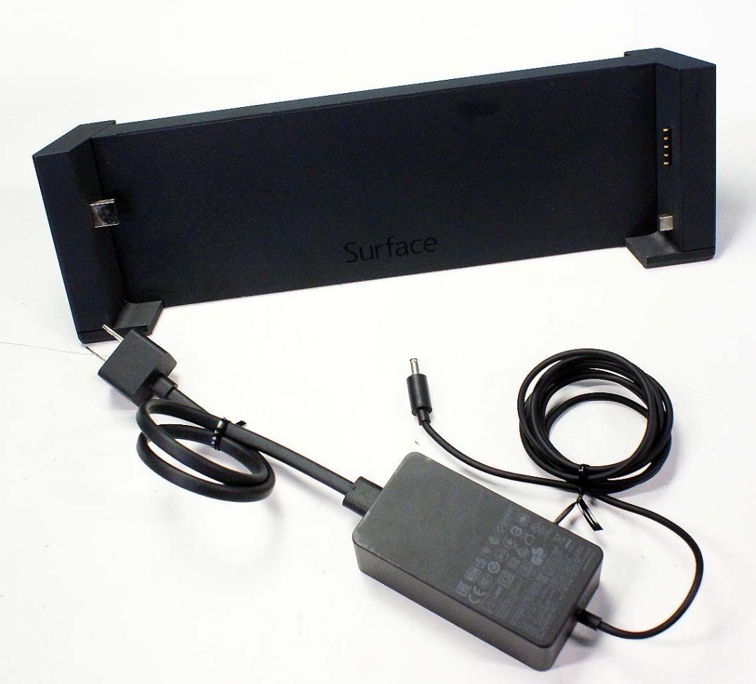 Surface Pro および Surface Pro 2 用のドッキング ステーション マイクロソフト G5Y-00005 [Docking Station for Surface Pro]