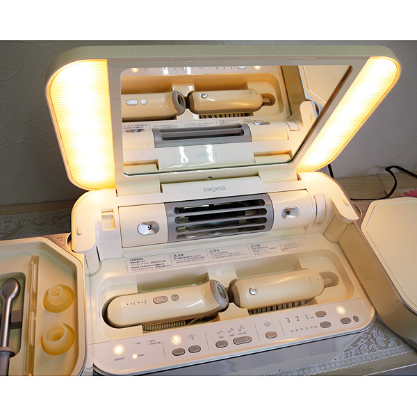 美品 エステマシン サキナビジュー オールインワン 美顔器 saqina