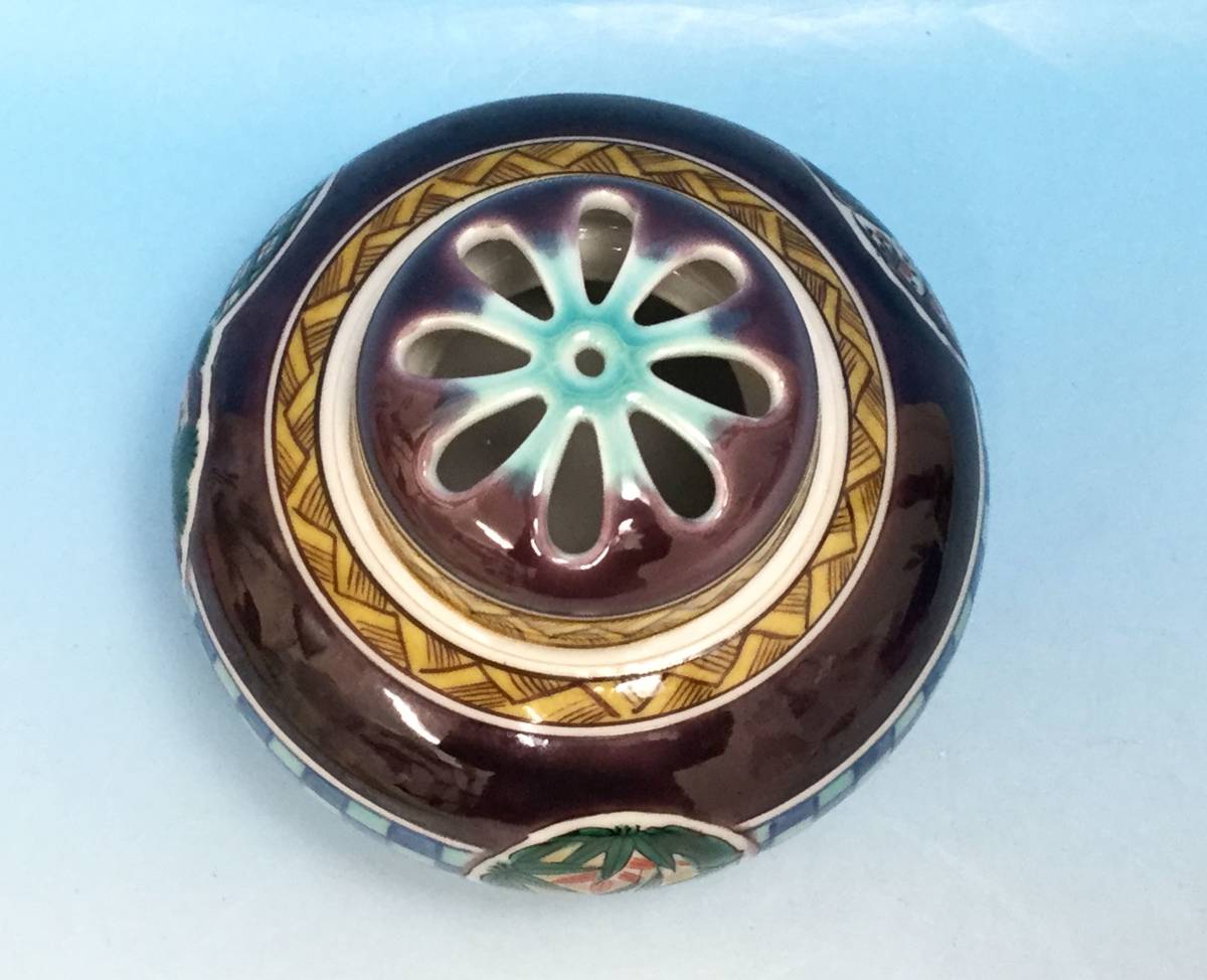 0021□九谷焼 芳山作 香爐 共箱 略歴 香炉 茶道具 香道具 香合 陶器