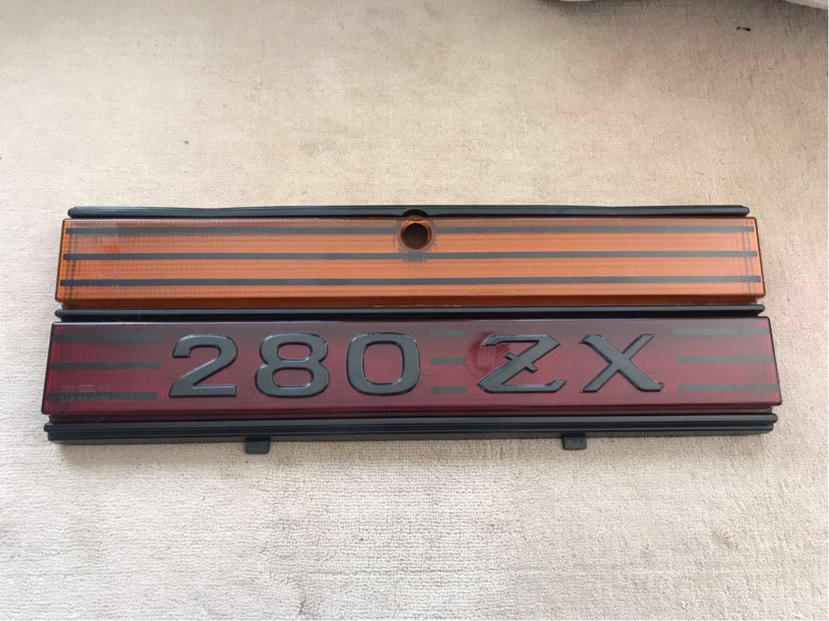 左側専用　よろしくお願い申し上げます。 フェアレディZ s130（リアスポイラー｜外装・エアロ リアガーニッシュ