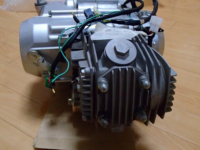 おまけ多数 中華エンジン110cc 全波交流済み 下セルタイプ モンキー