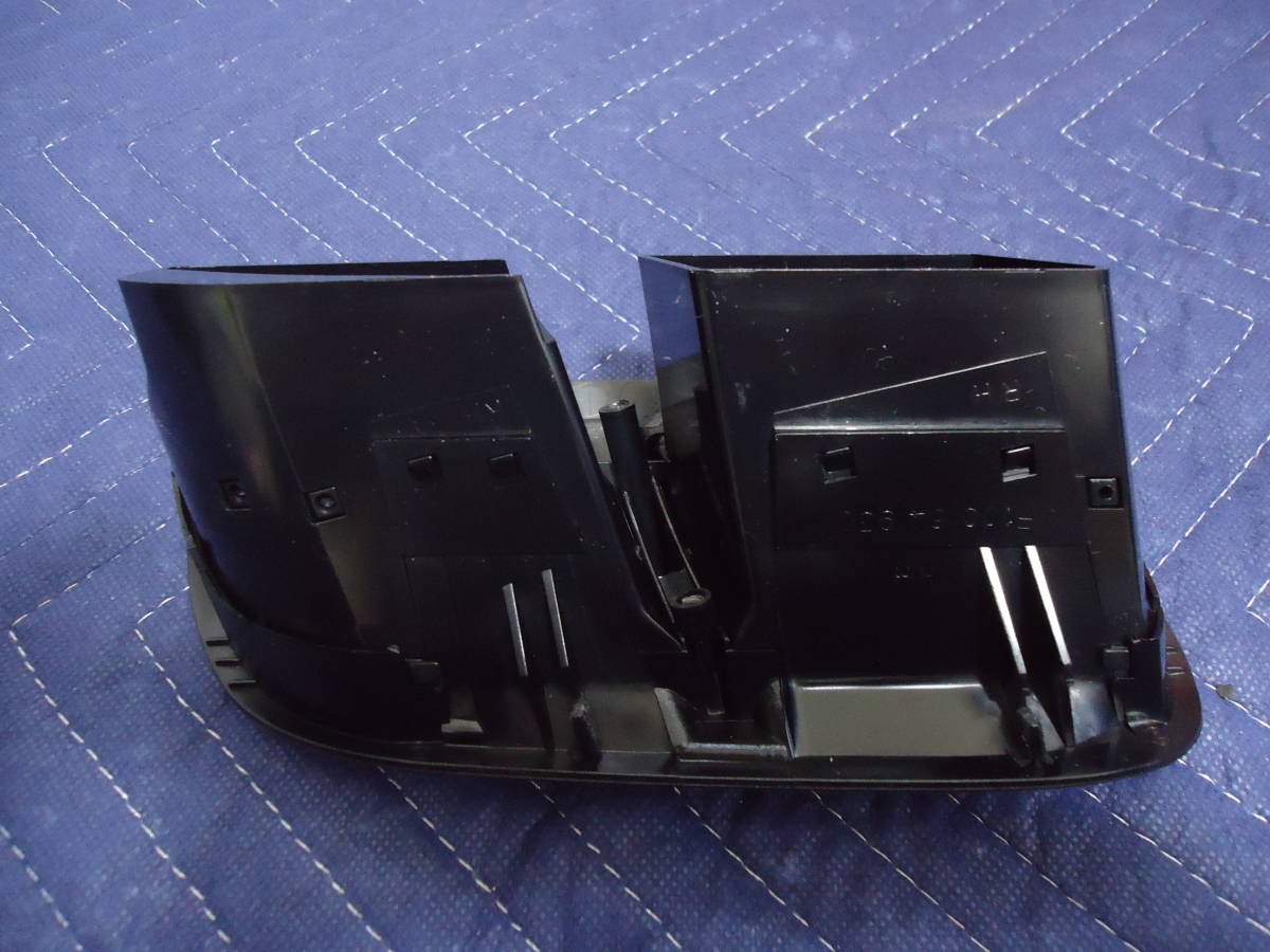 Fd3s Rx 7 エアコン吹き出し口 ベンチレーターグリル エアコンダクト マツダ用 売買されたオークション情報 Yahooの商品情報をアーカイブ公開 オークファン Aucfan Com