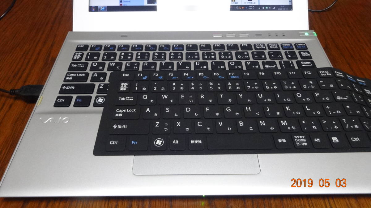 VAIO SVT1111AJ 中古 Corei3 8GBメモリー SSD 128GB 11.6型_5