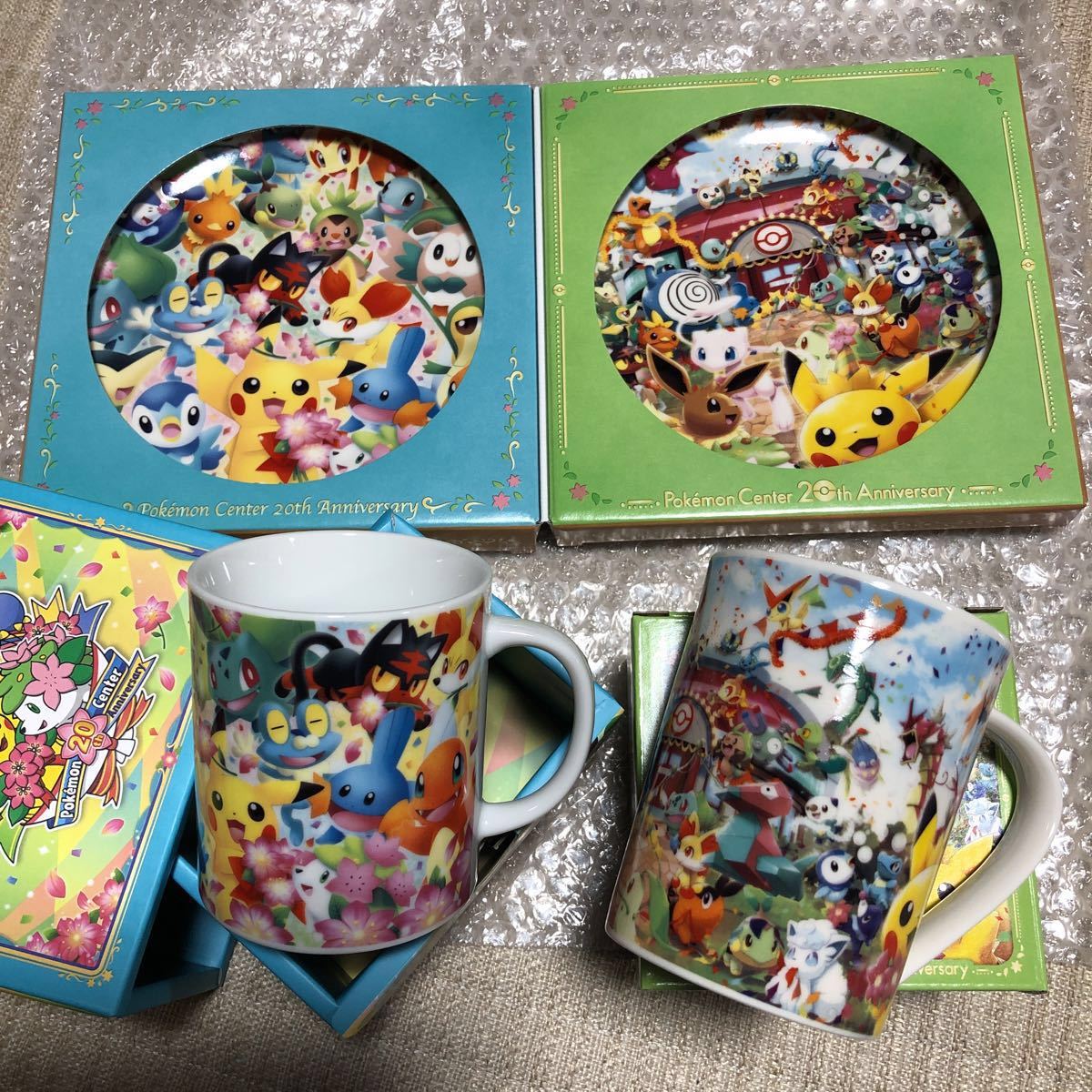 ポケモン ポケモンセンター ２０周年記念 マグカップ 絵皿 ピカチュウ ポケットモンスター 売買されたオークション情報 Yahooの商品情報をアーカイブ公開 オークファン Aucfan Com