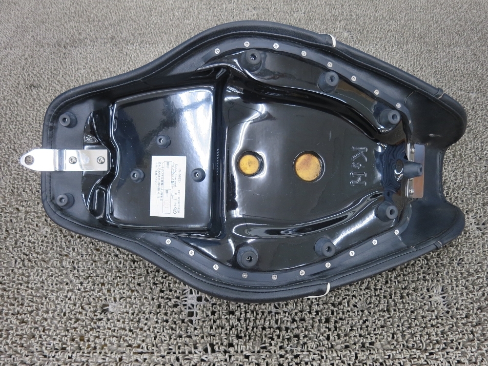 スポーツスター 2004- XL883 XL1200 K&H S-5625 スーパーローシート 