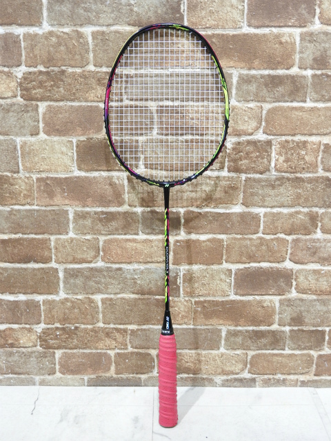 1円～ 中古 YONEX DUORA 10LT 4UG5 ヨネックス デュオラ バドミントンラケット 現状渡し □ ○