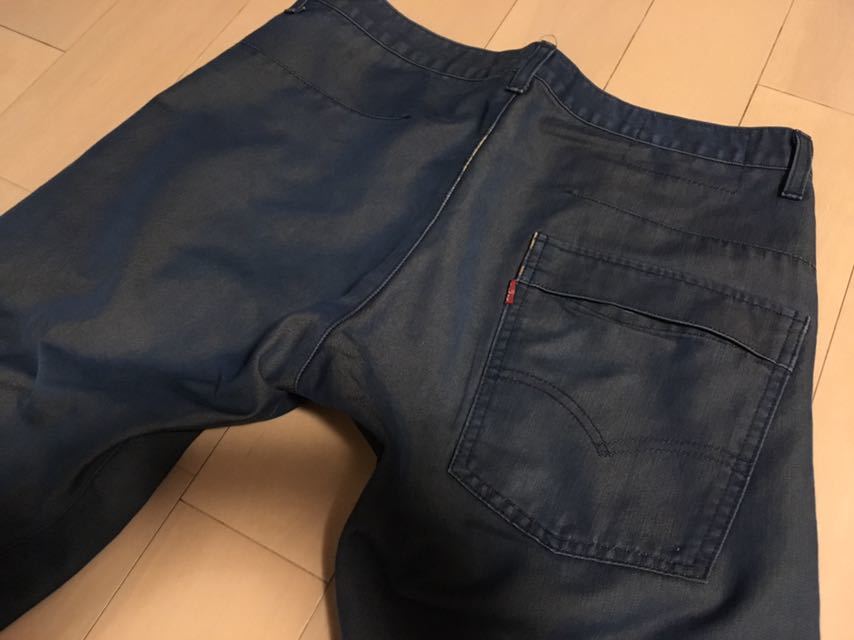 中古】LEVI