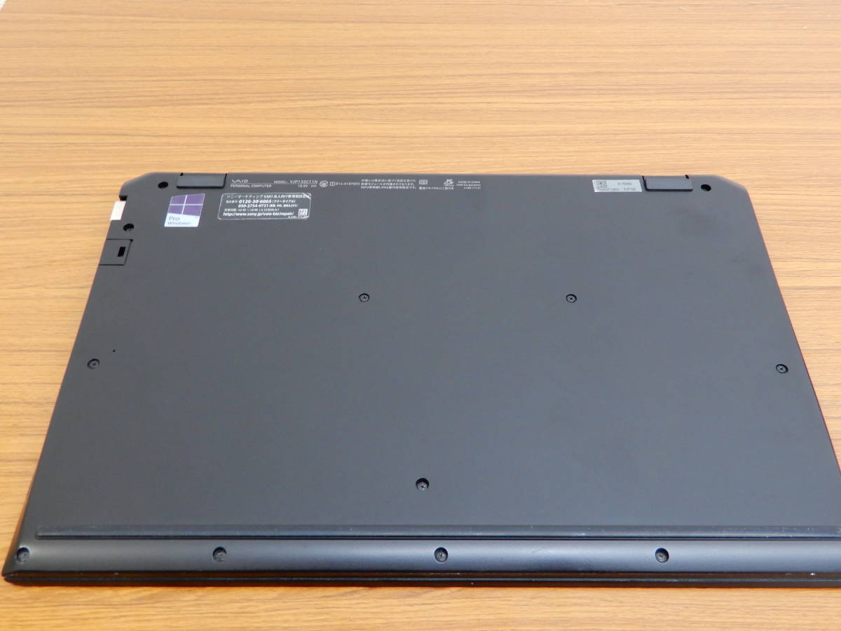 Sony Sony VAIO mk2 VJP132C11N Core i3-5005U RAM 4GB M2 SSD 128GB 