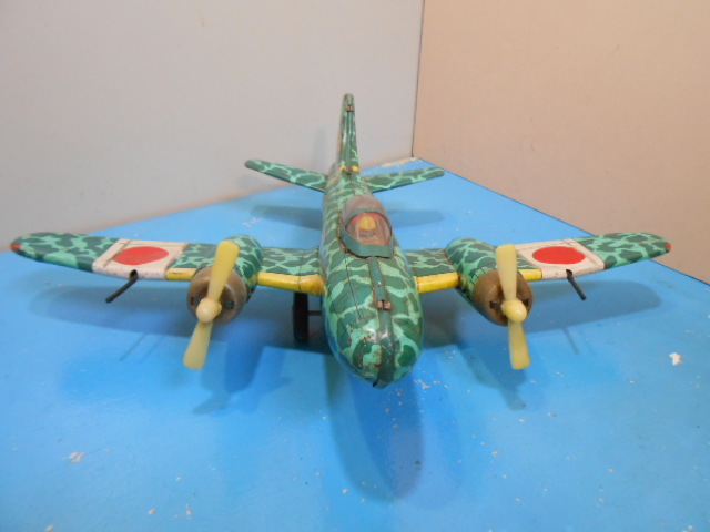 ● 二式複座 戦闘機 / ”屠龍” / とりゅう / 大日本帝国陸軍 / 日本軍 / ブリキ玩具 / バンダイ / BCマーク / 使用品 ●・・・J22