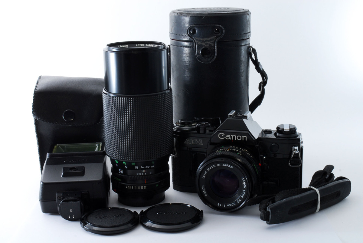 d*9様 CONTAX 一眼レフカメラ レンズキャップ付き d*9様 CONTAX 一眼