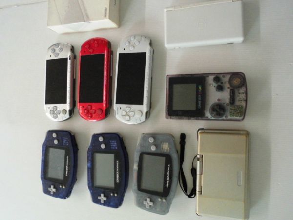 ハイクオリティー 1円☆ゲーム機本体 まとめてセットPSP/DS/GBC