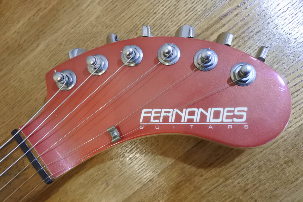 値打ち品 FERNANDES フェルナンデス　Digi-Zo 赤系　ジャンク