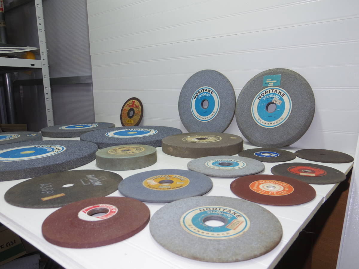 グラインダー砥石　研磨砥石　研削砥石　平型砥石　切断砥石　まとめて18枚　旧型ジャンク品_6