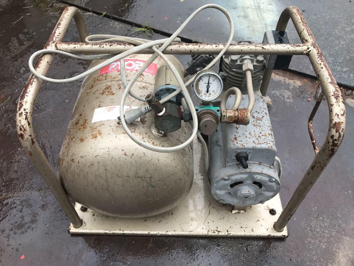 中古 動作品 RYOBI リョービ エアコンプレッサー オイルレス RCP-400 100V