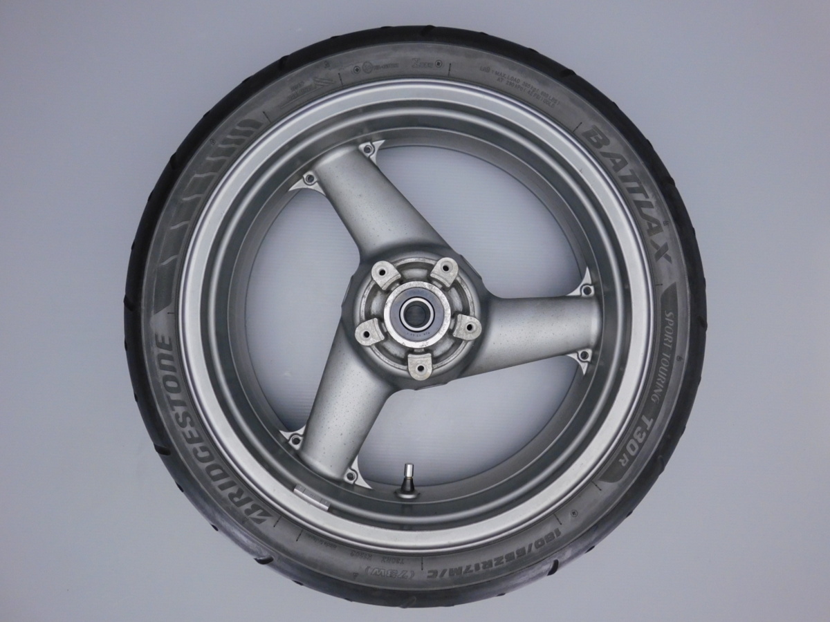 綺麗め☆ ZX-9R ZX900B ニンジャ 純正 リア ホイール J17×MT5.50