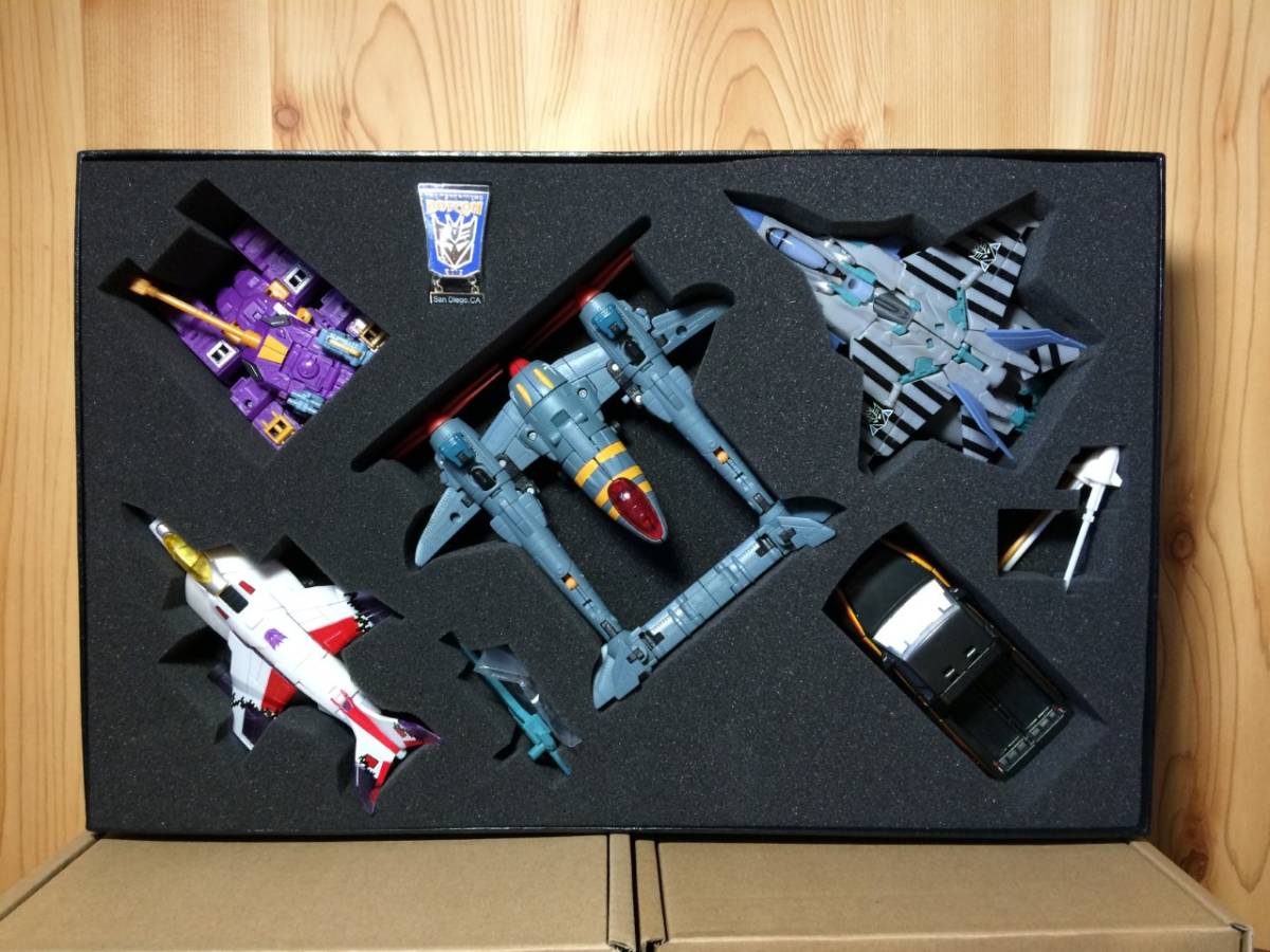 0 - Botcon Transformers Exclusive Machine Wars Termination Set of