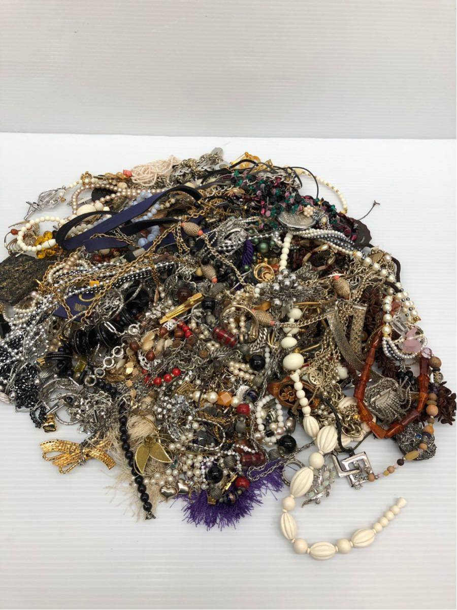 アクセサリー 大量セット 色々 まとめて 約8kg R ネックレス