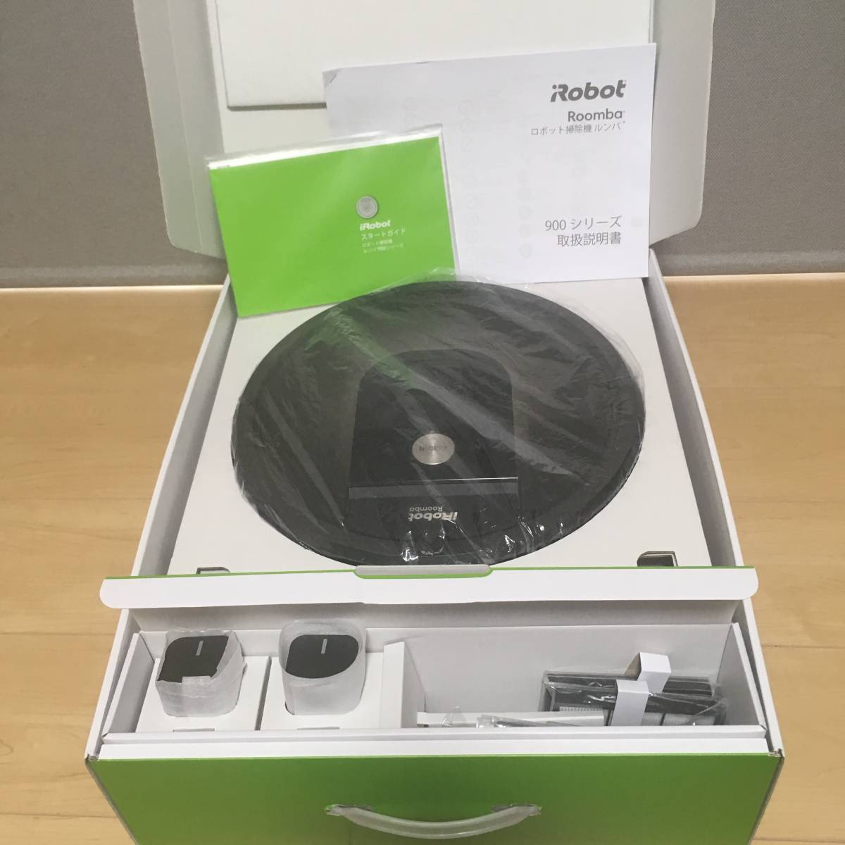 Roomba アイロボット ロボット掃除機 e5 Mini」2モデルを日本 ルンバ 