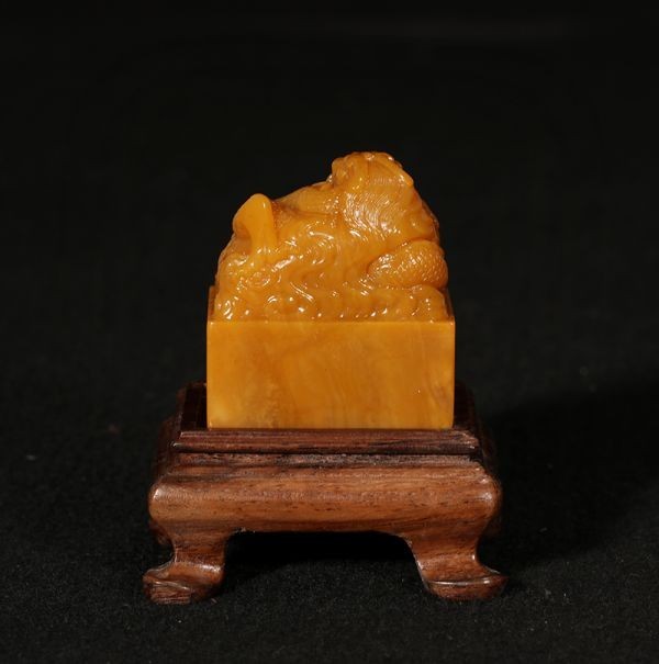 鉴赏寿山名品——田黄- 极品寿山石黄田冻石赏析-琢艺轩和田玉移动版 上海